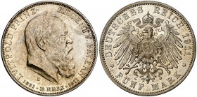 1911. Alemania. Leopoldo de Baviera, Príncipe Regente. D (Múnich). 5 marcos. (Kr. 999). 27,77 g. AG. Leves rayitas. Brillo original. Escasa. EBC-/EBC....