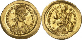 (441-450 d.C.). Teodosio II. Constantinopla. Sólido. (Spink 21140) (Ratto 154) (RIC. 312). Atractiva. Ex Áureo 21/10/2003, nº 94. 4,46 g. EBC-/EBC.