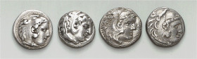GRIECHEN. 
MAKEDONIEN. 4 Drachmen 4. Jh. v. Chr. Philipp II. (1), Alexander III. (3) (Herakleskopf / Thronender Zeus). . 


meist s-ss