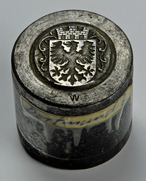 PRÄGESTEMPEL (Matrizen). 
Abzeichen. Prägestempel für Abzeichen o.J. mit Stadtw...