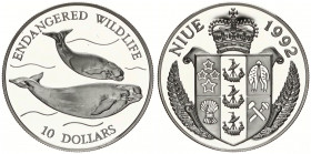 10 Dollars AR
Niue, Endangered Wildlife, 1992, Silver 925/1000
29 mm, 31,47 g
KM# 74