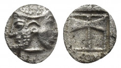 TROAS, Tenedos. (Early-mid 5th century BC). AR Obol.
Obv: Janiform female and male head.
Rev: Labrys within incuse square.
BMC 7; HGC 6, 381.
Cond...