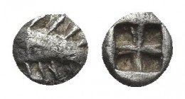 MYSIA, Kyzikos. (Circa 600-550 BC). AR Hemiobol.
Obv: Head of tunny right.
Rev: Quadripartite incuse square.
Von Fritze IX, 2.
Condition: VF/Good ...