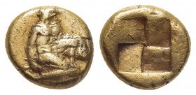 MYSIA, Kyzikos. (Circa 400 BC). EL Hekte.
Obv: Perseus kneeling right wearing winged cap and cloak, head reverted, tunny fish below; in his left hand...