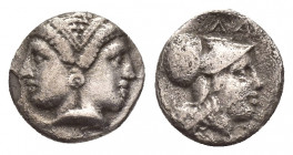 MYSIA, Lampsakos. (4th-3rd centuries BC). AR Diobol
Obv: Janiform female head.
Rev: ΛΑΜΨ.
Helmeted head of Athena right within incuse circle.
SNG ...