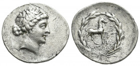 AEOLIS, Kyme. (Circa 165-140 BC). Kallias, magistrate. AR Tetradrachm.
Obv: Head of the amazon Kyme right, wearing tainia.
Rev: KYMAIΩN / KAΛΛΙΑΣ.
...