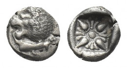 IONIA, Miletos. (Late 6th-early 5th centuries BC). Obol or Hemihekte.
Obv: Forepart of lion right, head left.
Rev: Stellate floral design; all withi...