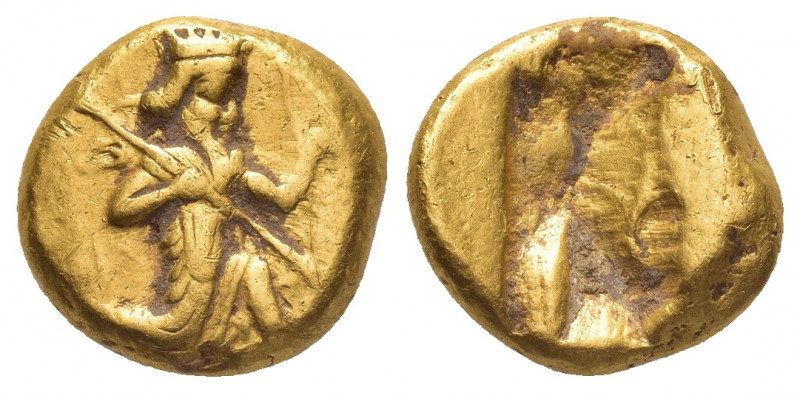 ACHAEMENID EMPIRE. Time of Darios I to Xerxes II. GOLD Daric (Circa 485-420 BC)....