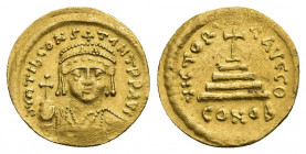 TIBERIUS II CONSTANTINE (578-582 AD). GOLD Solidus, Constantinople.
Obv: δ M TIЬ CONSTANT P P AVI
Crowned, draped and cuirassed büst of Tiberius II ...
