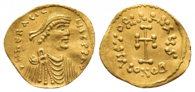 HERACLIUS (610-641 AD). GOLD Tremissis, Constantinople.
Obv: δ N ҺЄRACILЧS P P ...