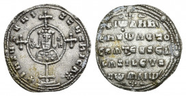 JOHN I ZIMISCES (969-976 AD). Miliaresion, Constantinople.
Obv: + IҺSЧS XRISTЧS ҺICA ✷.
Cross crosslet set on globus above two steps; in central med...