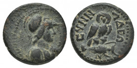 PHRYGIA, Synnada. Pseudo-autonomous (2nd-3rd centuries). AE.
Obv: Helmeted bust of Athena right, wearing aegis.
Rev: CVNNAΔЄΩN.
Owl, with head faci...