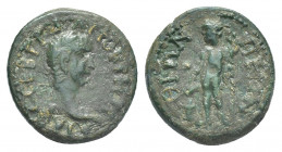 THRACE. Perinthus. Trajan (98-117). AE
Obv.: ΑΥΤΟΚΡ ΝΕΡ ΤΡΑΙΑΝΟϹ ϹΕΒ ΓΡ (sic) Δ.
Laureate head of Trajan, r., with drapery on l. shoulder.
Rev.: ΠΕ...