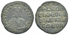 LEO VI THE WISE (886-912 AD). Follis, Constantinople.
Obv: + LEOn bASILEVS ROm'.
Bust facing, with short beard, wearing crown ornamented with cross ...