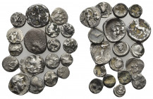 18 GREEK SİLVER COİN LOT
See picture.No return.