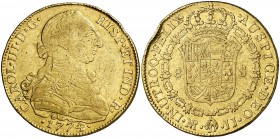 1774. Carlos III. Santa Fe de Nuevo Reino. JJ. 8 escudos. (Cal. 177) (Cal.Onza 869) (Restrepo 72-8). 26,87 g. Sin punto entre los ensayadores. Golpes....