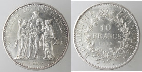 Monete Estere. Francia. 10 Franchi 1972. Ag. KM 932. Peso gr. 25,02. qFDC. Graffietti. (D.1021)