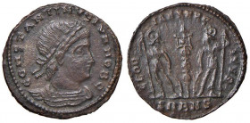 Costantino II (337-340) Follis (Antiochia) Busto laureato a d. - R/ Soldati stanti di fronte - AE (g 1,70)
