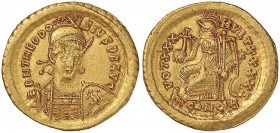 Teodosio II (408-450) Solido (Costantinopoli) Busto elmato di fronte - R/ Costantinopoli seduta a s. - RIC 257 AU (g 4,46) Mancanza di metallo sul vol...