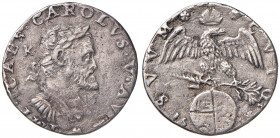 MILANO Carlo V (1535-1556) Mezzo scudo 1552 - MIR 281/3 AG (g 15,15) R Diffuse piccole ossidazioni e screpolature, leggermente tosato