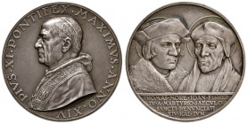 Pio XI (1922-1939) Medaglia A. XIV - Opus: Mistruzzi - AG (g 37,07 - Ø 44 mm)