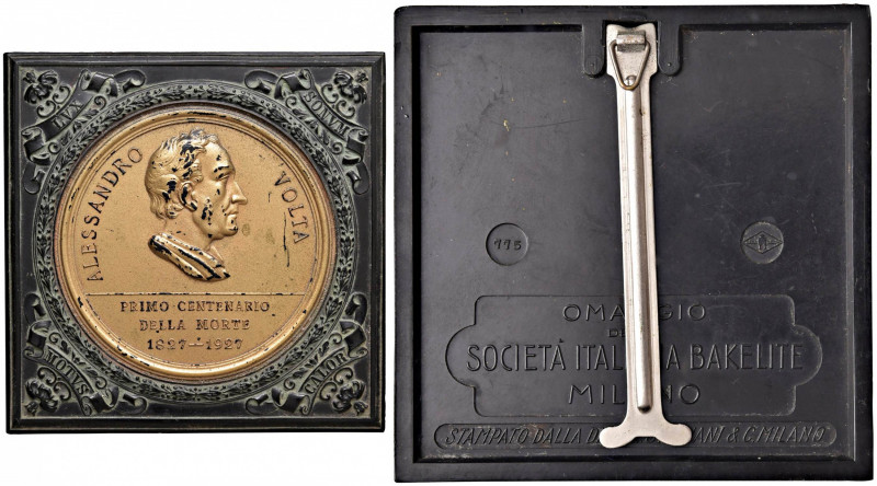 ALESSANDRO VOLTA (1745-1827) Placchetta 1927, centenario della morte - 95 x 95 m...