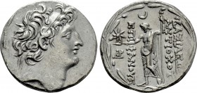 SELEUKID KINGDOM. Antiochos VIII Epiphanes (Grypos) (121/0-97/6 BC). Tetradrachm. Ptolemaïs (Ake).