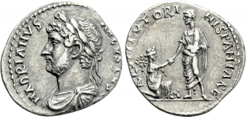HADRIAN (117-138). Denarius. Eastern mint.

Obv: HADRIANVS AVGVSTVS P P.
Laur...