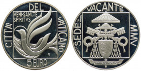 Città del Vaticano - Anno 2005 SEDE VACANTE - Moneta Celebrativa in argento da 5 euro - In cofanetto originale di velluto bianco e scatola. Edizione F...