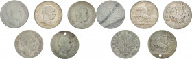 Regno d'Italia - Vittorio Emanuele III (1900-1943) - Lotto di 5 monete composto da n.2 da 1 Lira "Aquila Sabauda" 1907 ; n.2 da 1 Lira "Quadriga Veloc...