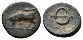 (Bronze.1.76g 14mm) Phliasia. Phlious 400-360 BC. Chalkous AE
Bull butting left
Rev: Φ.
BCD Peloponnesos 109