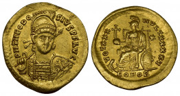 (Gold 4.27g 22mm) THEODOSIUS II (402-450). GOLD Solidus. Constantinople.
D N THEODOSIVS P F AVG
Helmeted and cuirassed bust facing slightly right, h...