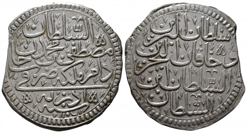 (Silver. 19.34g 37mm) OTTOMAN EMPIRE. Mustafa II (AH 1106-1115 / 1695-1703 AD). ...