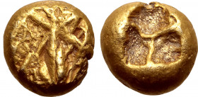 Ionia, uncertain mint EL 1/24 Stater. Circa 6th century BC. Lydo-Milesian standard. Striated surface, possibly in the form of an insect(?) / Tripartit...