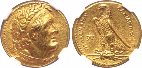 Ptolemaic Kingdom of Egypt, Ptolemy I Soter AV Trichryson - Pentadrachm. Alexandria, from 294 BC. Obverse die signed by the artist D. Diademed head to...