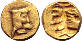Persia, Alexandrine Empire AV Half Daric. Babylon, time of Stamenes to Seleukos, circa 328/3-311 BC. Head of satrap to right, wearing bashlyk / Patter...
