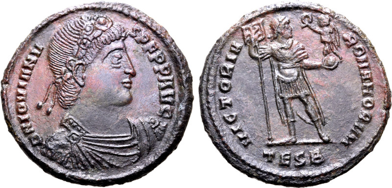 Jovian BI 29mm. Thessalonica, AD 363-364. D N IOVIANVS P F P P AVG, rosette-diad...