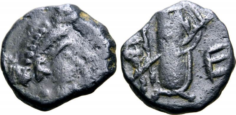 Leo I, with Verina, Æ 9mm. Uncertain Eastern mint, AD 457-474. […], pearl-diadem...