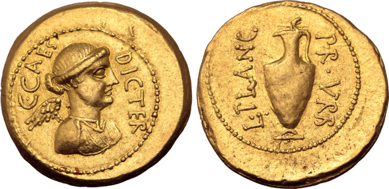 Julius Caesar AV Aureus. Rome, 45 BC. L. Munatius Plancus, urban prefect. C•CAES...
