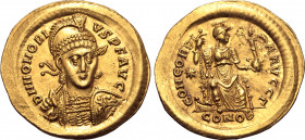 Honorius AV Solidus. Constantinople, AD 397-402. D N HONORIVS P F AVG, helmeted, pearl-diademed and cuirassed bust facing slightly to right, holding s...