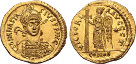 Anastasius I AV Solidus. Unidentified imperial mint, AD 492-507. D N ANASTASIVS P P AVG, helmeted and cuirassed bust facing slightly to right, cross o...