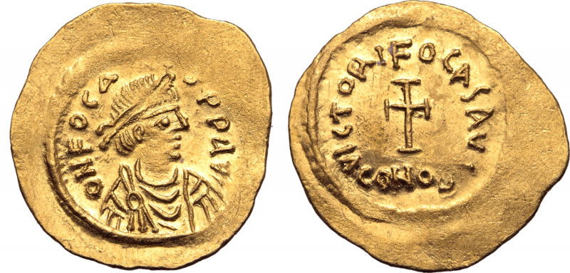 Phocas AV Tremissis. Constantinople, AD 602-610. O N FOCAS P P AVI, pearl-diadem...
