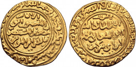 Ayyubids, Al-Kamil Muhammad I AV Heavy Dinar. Al-Qahira mint, AH 633 = AD 1235. Mint and date formula in outer margin; citing the Abbasid caliph al-Mu...