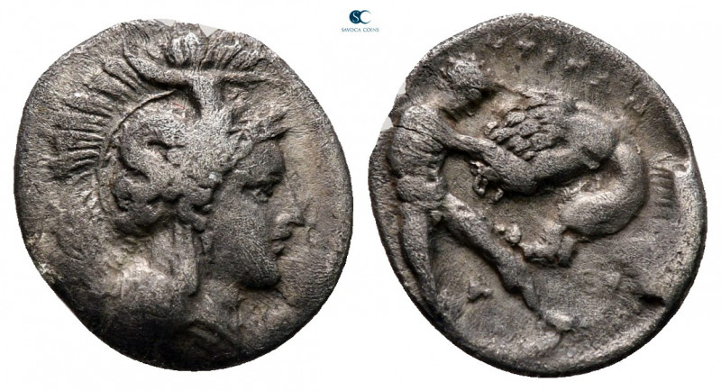 Calabria. Tarentum circa 325-280 BC. 
Diobol AR

13 mm, 1,02 g



nearly ...