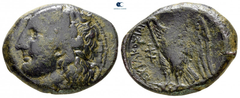Sicily. Syracuse circa 287-278 BC. 
Bronze Æ

26 mm, 9,54 g



nearly ver...