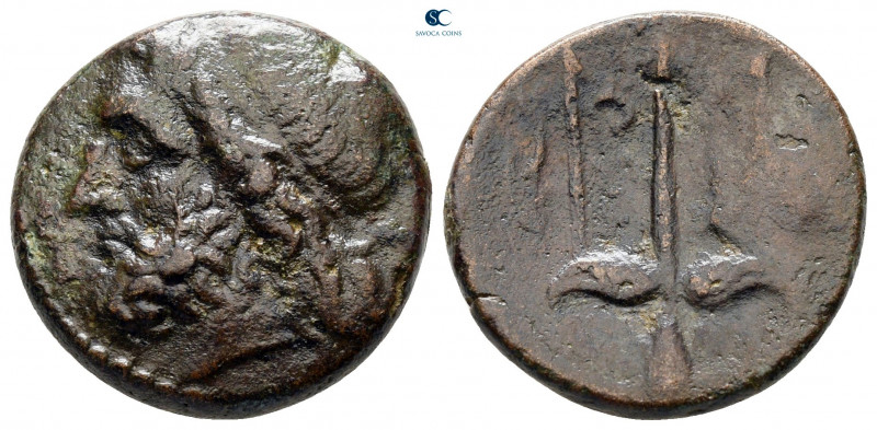 Sicily. Syracuse. Hieron II 275-215 BC. 
Bronze Æ

20 mm, 5,98 g



nearl...