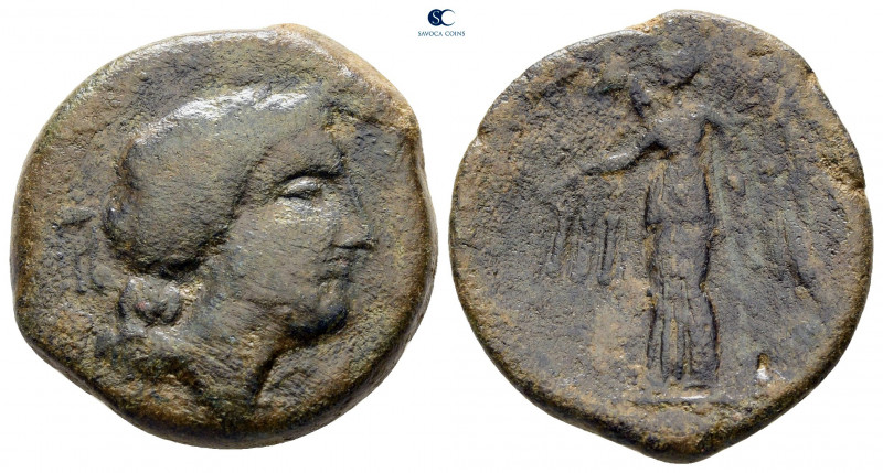 Sicily. The Mamertinoi circa 220-200 BC. 
Trichalkon Æ

22 mm, 7,62 g



...