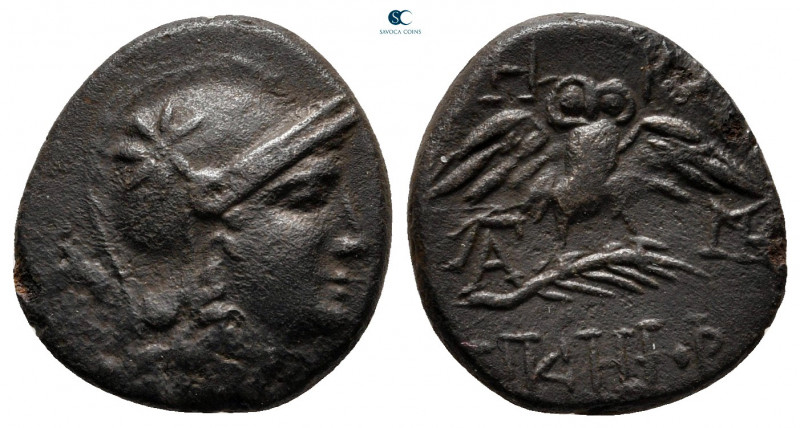 Mysia. Pergamon circa 200-133 BC. 
Bronze Æ

16 mm, 2,60 g



nearly very...