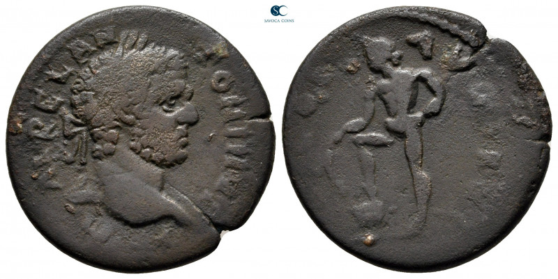 Troas. Alexandreia. Caracalla AD 198-217. 
Bronze Æ

25 mm, 6,97 g



nea...