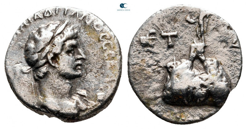 Cappadocia. Caesarea. Hadrian AD 117-138. 
Hemidrachm AR

14 mm, 1,75 g


...